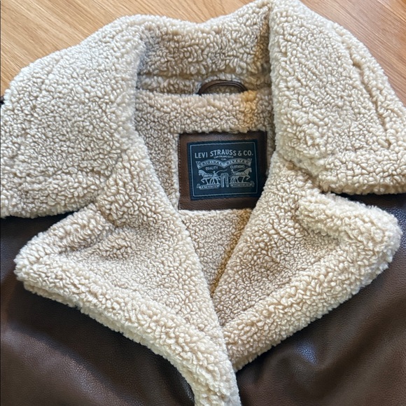 NWT Levi's Brown Sherpa Lined Jacket Size XL - Picture 2 of 7